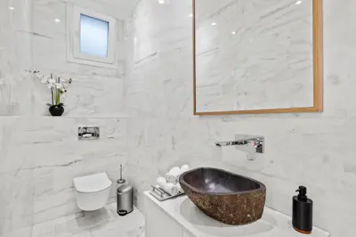 Living Room - image 8