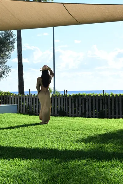 Outdoor areas - image 23